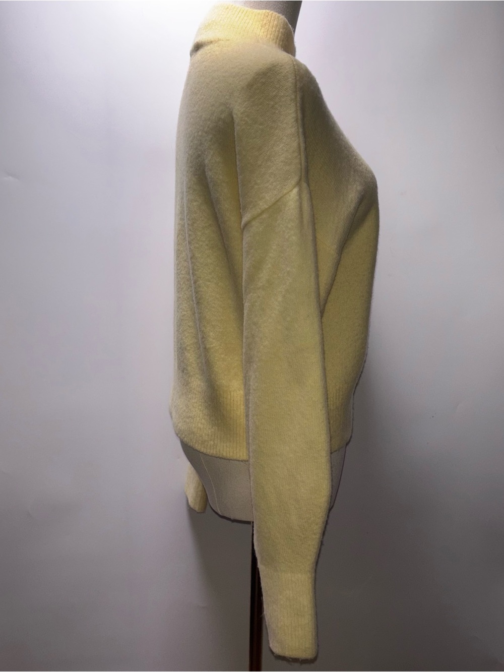 & Other Stories Light Yellow Mock Turtleneck Sweater Size XS - Picture 6 of 10